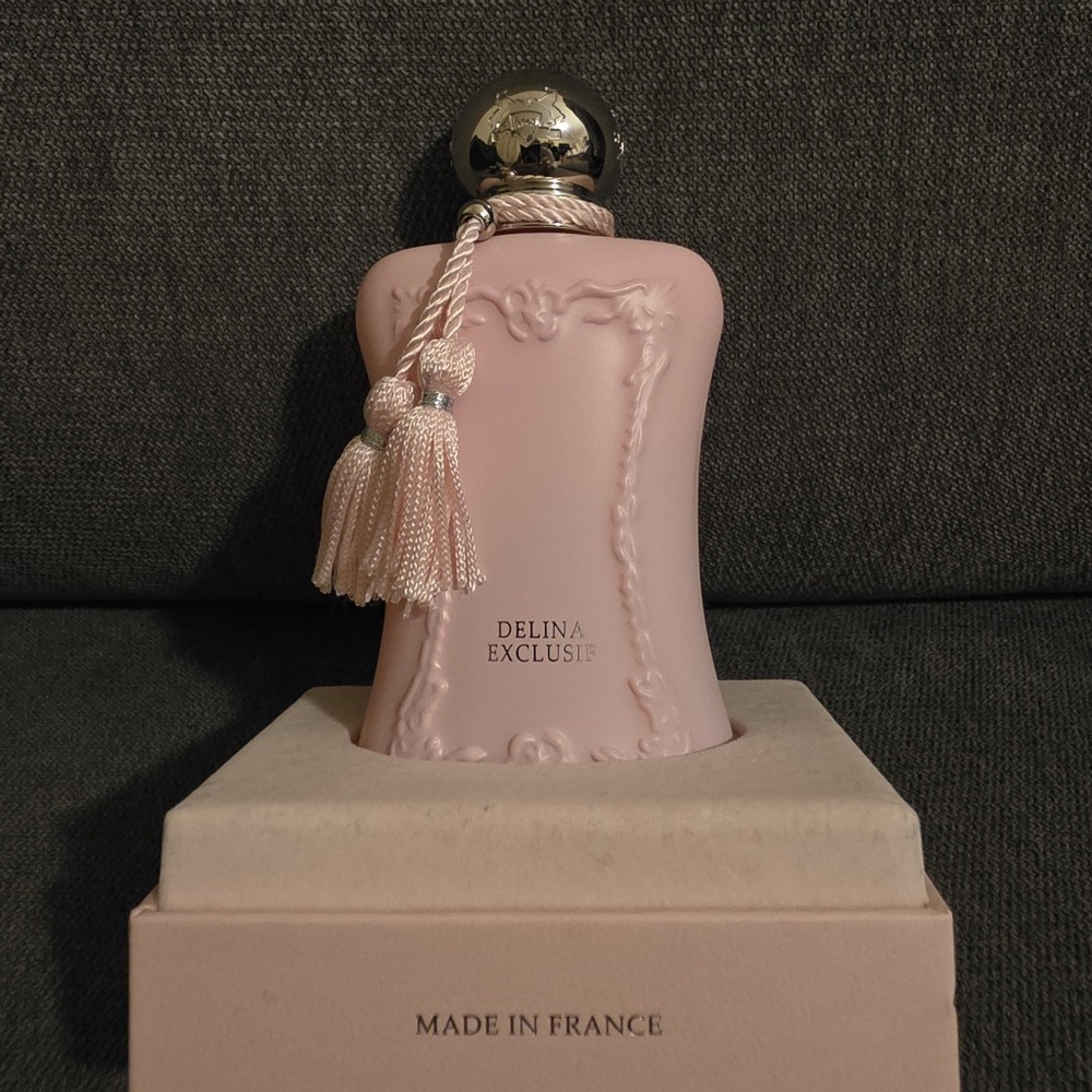 Delina Exclusif Pink Perfume - Picture 3 of 5